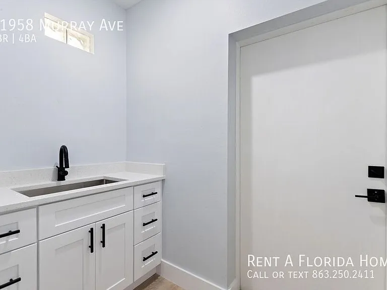 11958 Murray Ave — Photo 17