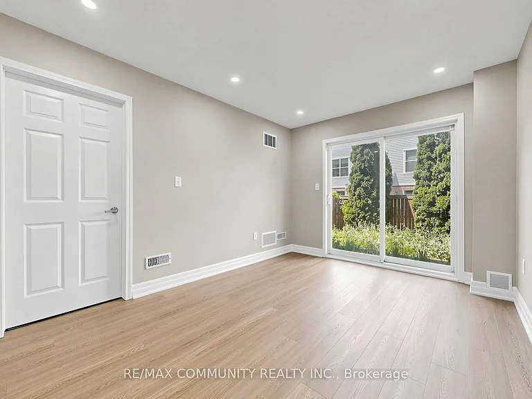 10 Red Fox Pl — Photo 37