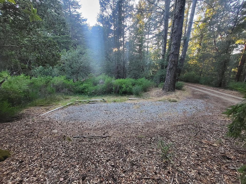 2nd image of 25777 Mountain Charlie Rd Space 1