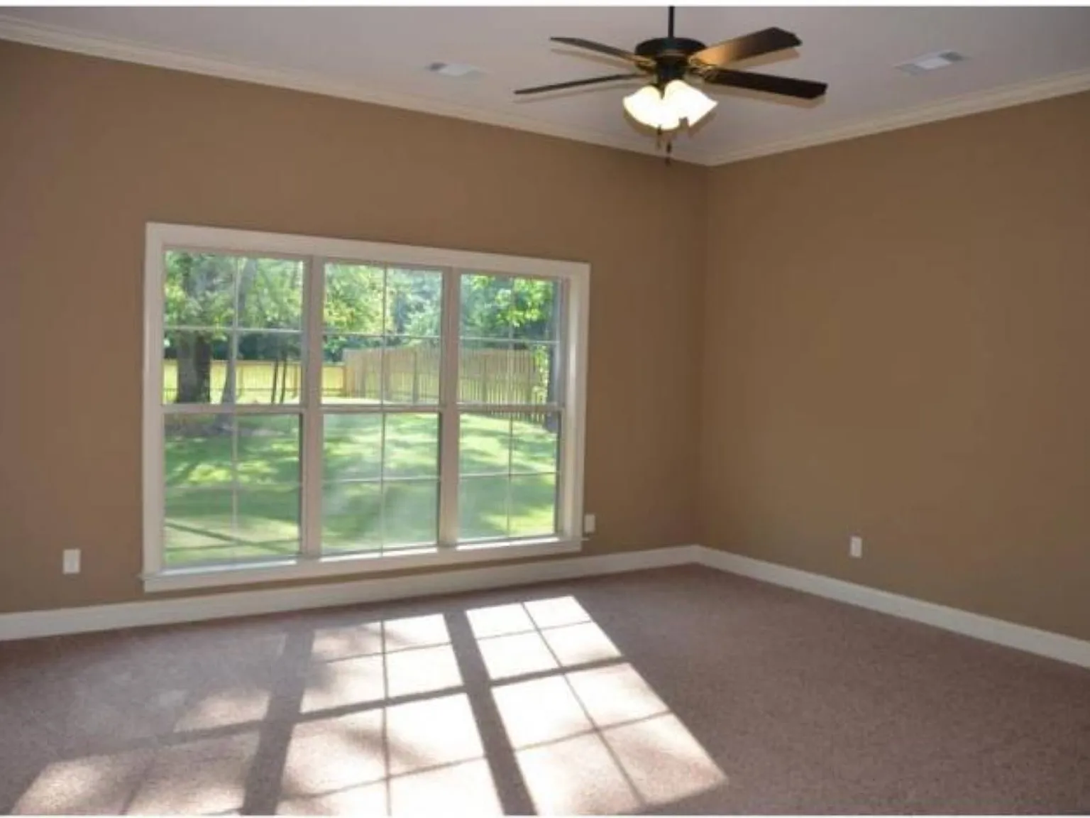 9193 Marston Way — Photo 2
