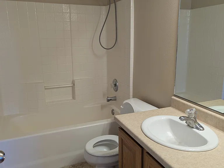 717 Hafen Ln #7D — Photo 22