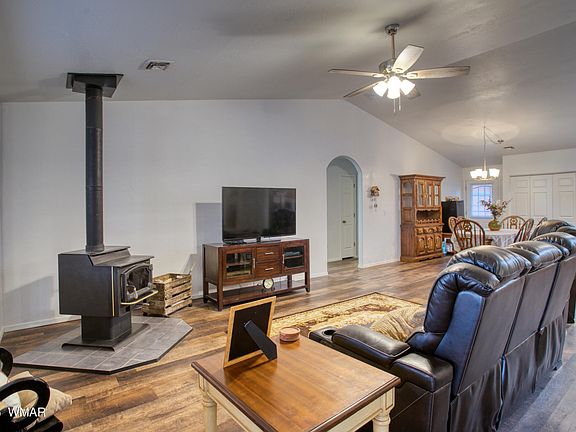 3rd image of 5381 Bear Run Rd