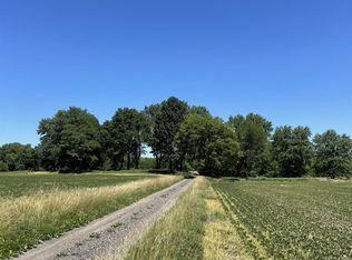 2933 Tozer Rd, Springfield, IL 62707