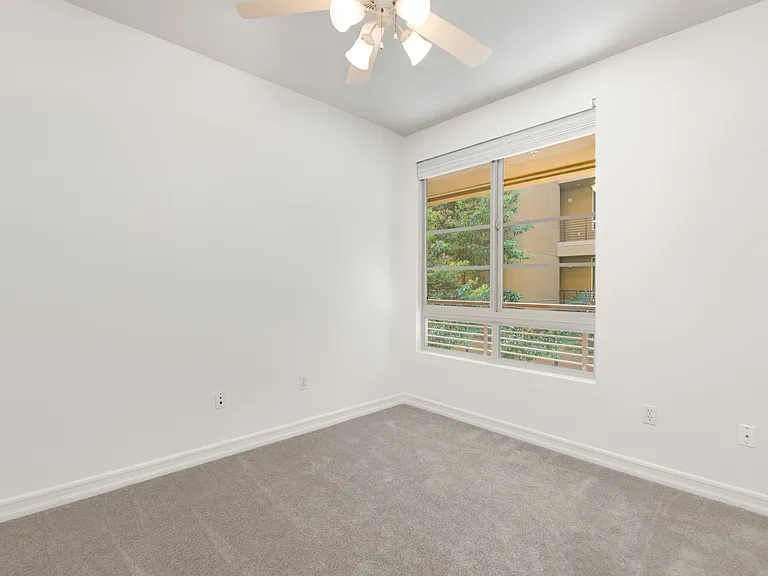 1465 C St #3301 — Photo 15