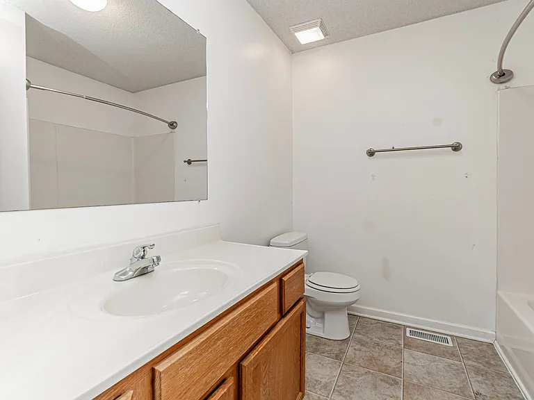 825 Whitetail Ct — Photo 18