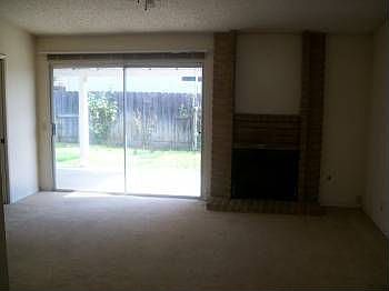 4th image of 3304 Village Woods Dr