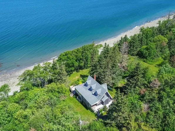 7055 Highway 101, Plympton, NS B0W 2R0