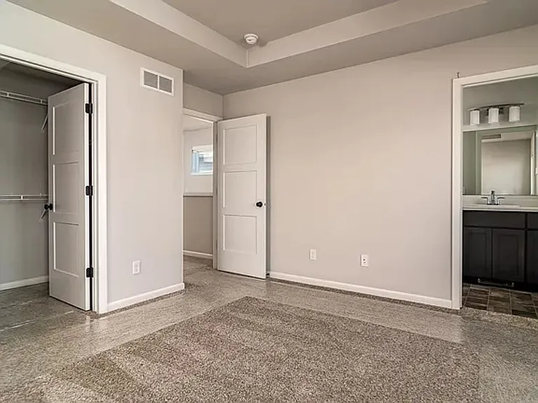 2741 Spark St — Photo 8