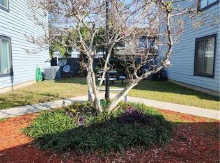 600 37th Ave N APT 106, Myrtle Beach, SC 29577