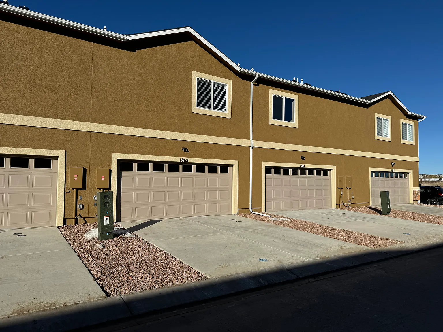 1862 Sandtoft Hts — Photo 4