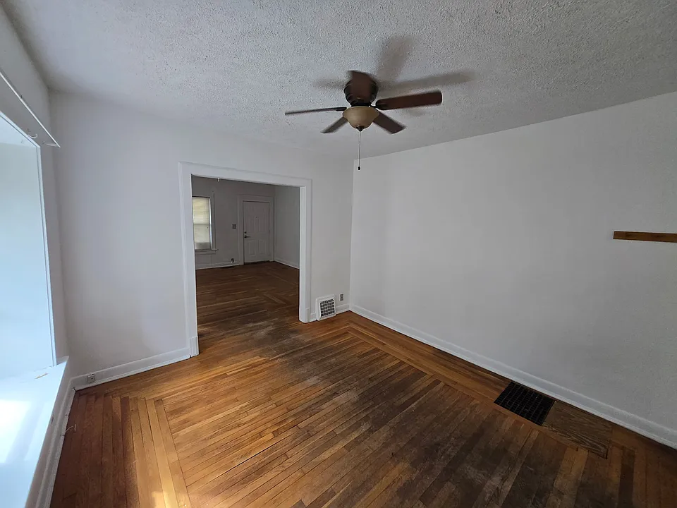1047 Murray Ave #1047