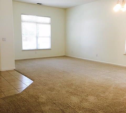 2nd image of 686 Birch Ave