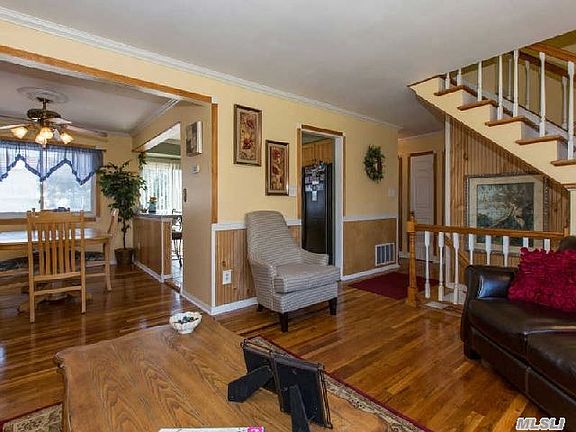 4th image of 66 Harrisburg St