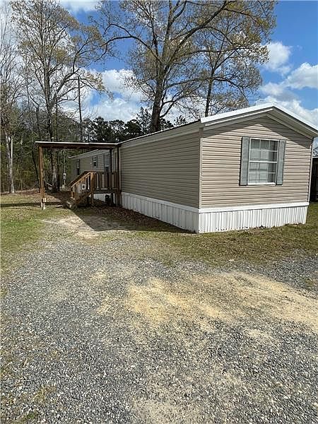 1st image of 128 Oxford Ln