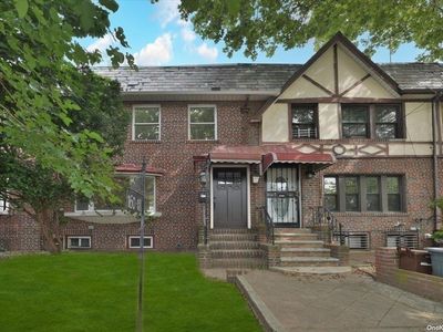 160-13 84th Avenue, Jamaica, NY, 11432