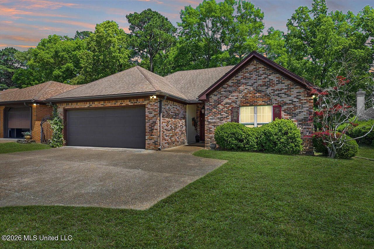449 Bradford Dr