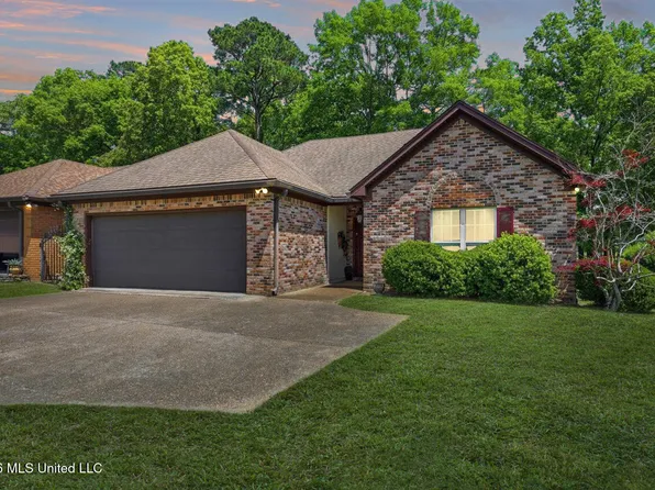 449 Bradford Dr, Brandon, MS 39047