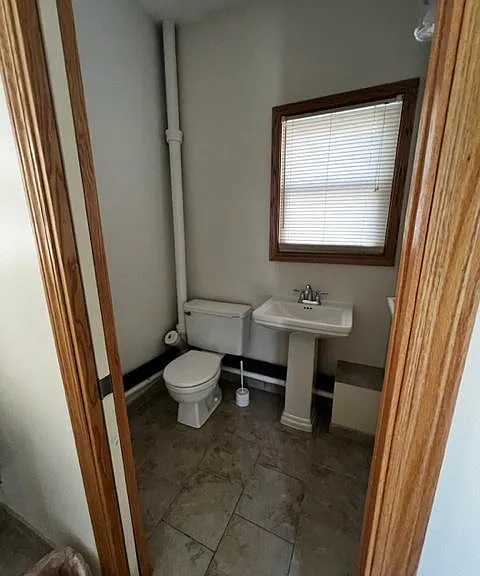 14734 Chamberlain Rd — Photo 17