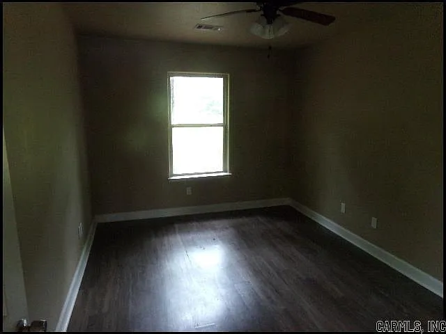 264 Glenna Ln — Photo 5