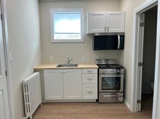 183 Maurice Dr #12, Oakville, ON L6K2W8