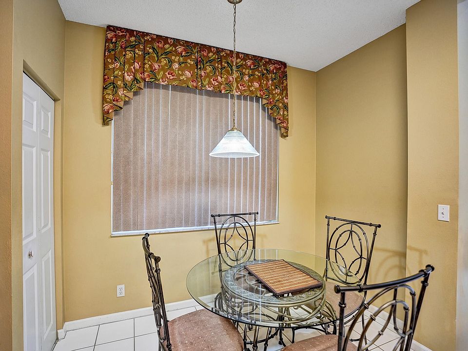 1st image of 7661 Belmonte Boulevard
