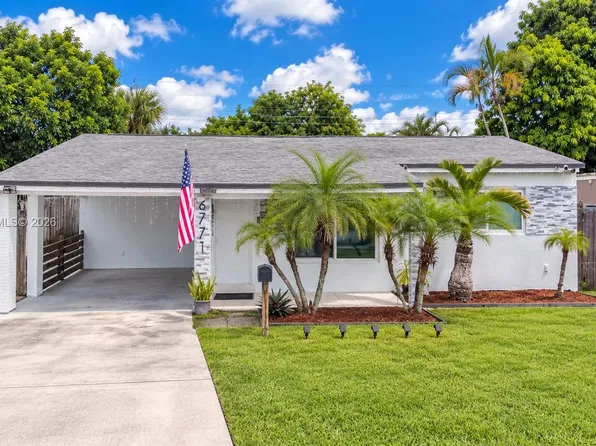 6771 Harding St, Hollywood, FL 33024