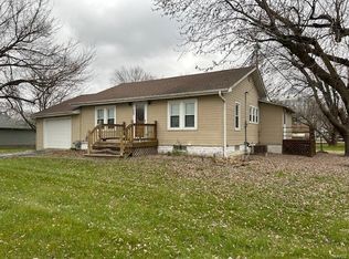576 W Lincoln St, Hawk Point, MO 63349