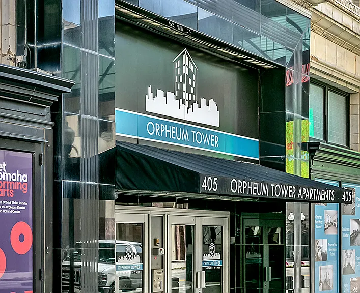 Orpheum Tower — Photo 4