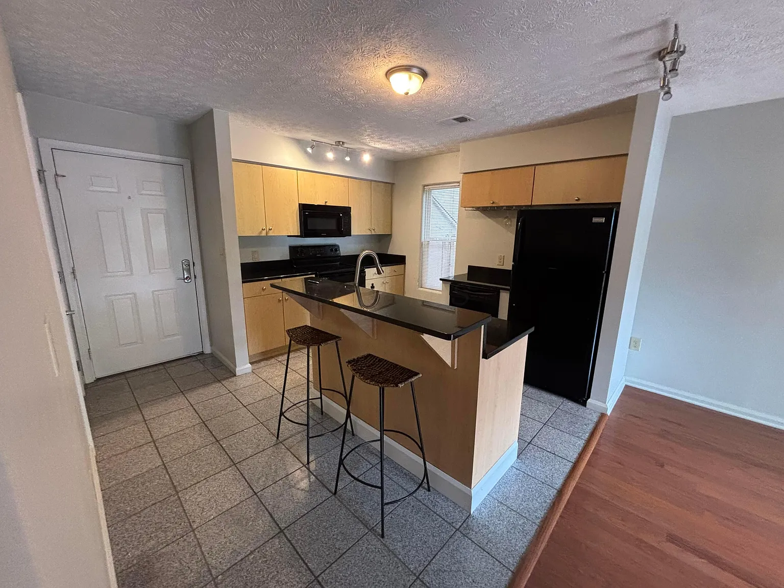 945 Quay Ave #945E photo 1