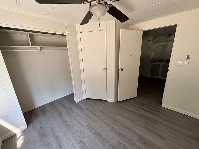 900 Callahan Way — Photo 10