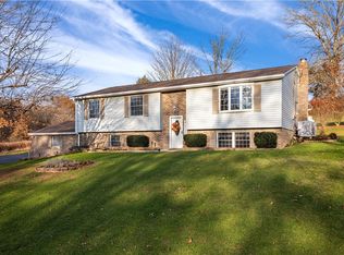1645 Vista Valley Rd, Washington, PA 15301