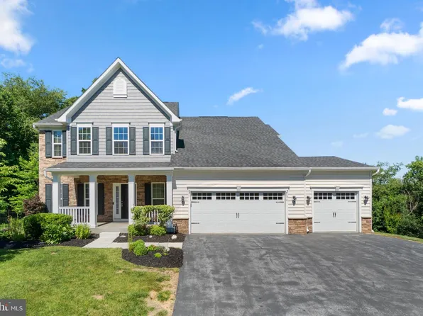 696 Wilford Ct, Westminster, MD 21158