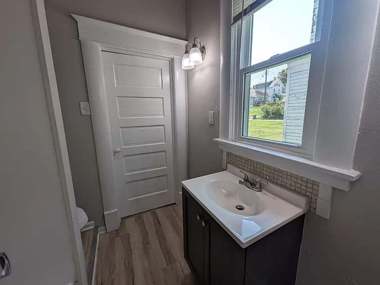 2614 Sacramento St — Photo 11