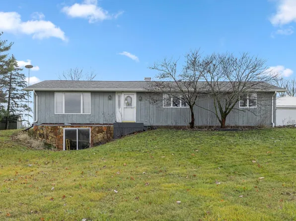 491 E 1200 N, Huntington, IN 46750