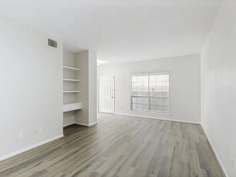 2626 Holly Hall St #605 — Photo 5