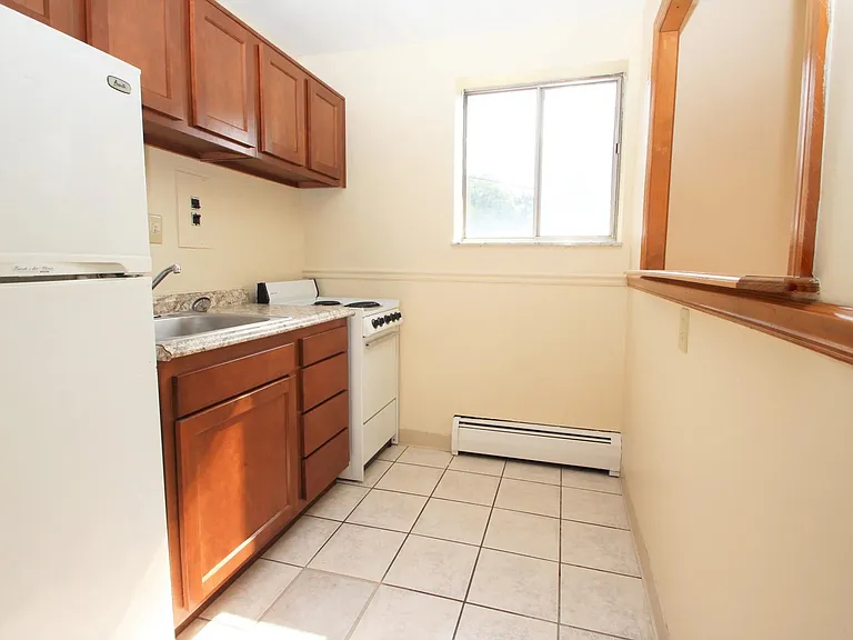 284 Moon Clinton Rd — Photo 5