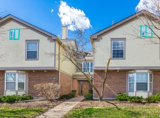 123 Willow Brook Ct APT 10, Schaumburg, IL 60195
