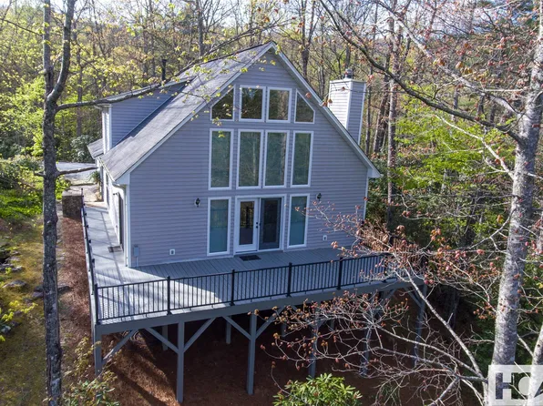 176 Long Pond Lane, Cashiers, NC 28717