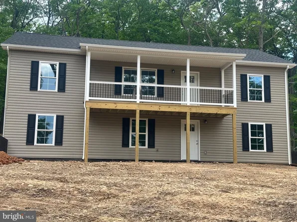 805 Pheasant Dr, Winchester, VA 22602