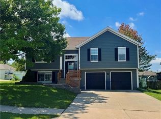 16414 Slater Ave, Belton, MO 64012