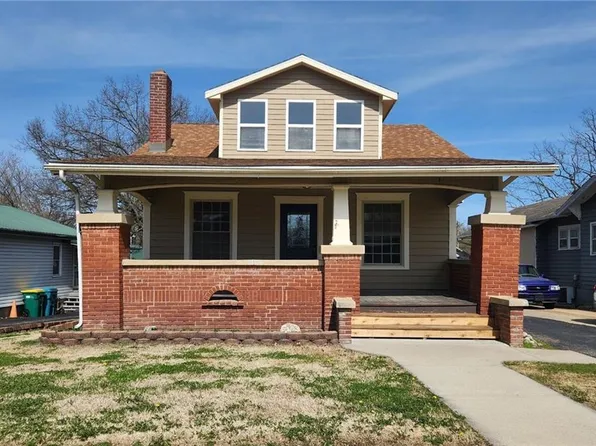 208 Main St, Osawatomie, KS 66064