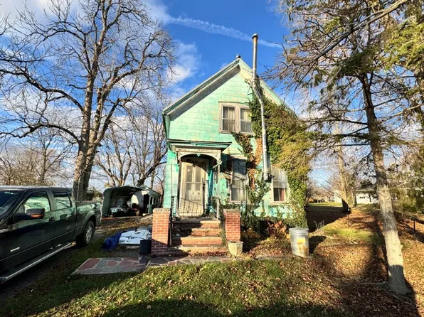 1949 Seneca St, Romulus, NY 14541