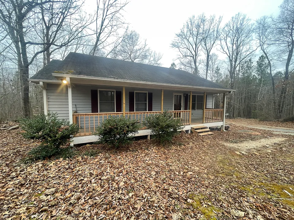 1107 Country Place Rd