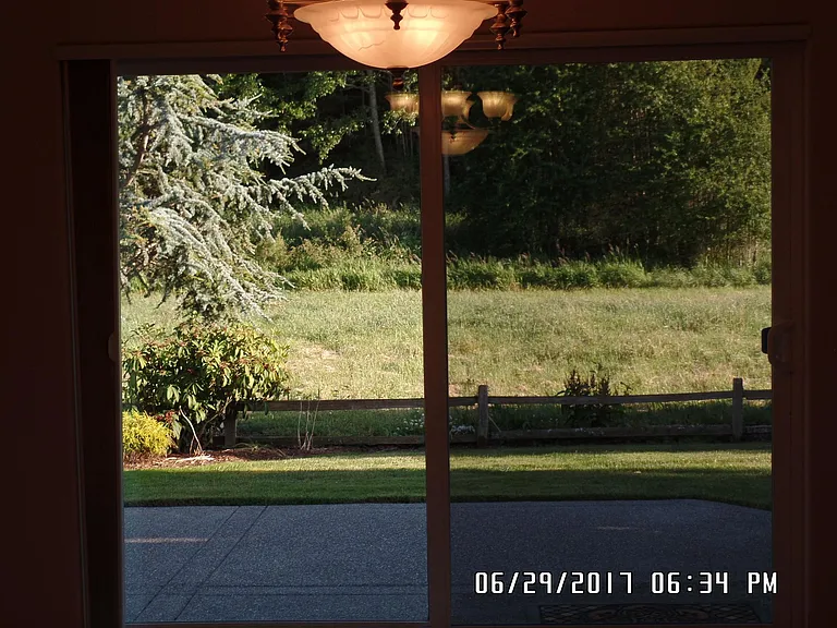 200 Cascadia Loop — Photo 11
