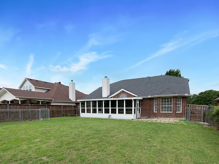3212 Cantura Dr — Photo 32