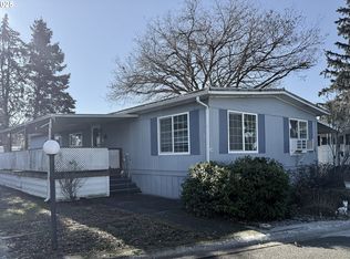 1475 Green Acres Rd SPACE 40, Eugene, OR 97408