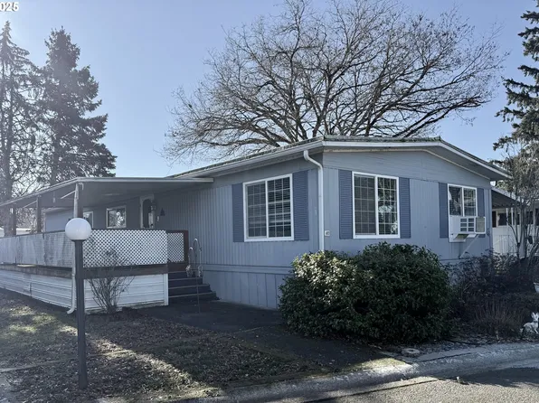 1475 Green Acres Rd Space 40, Eugene, OR 97408