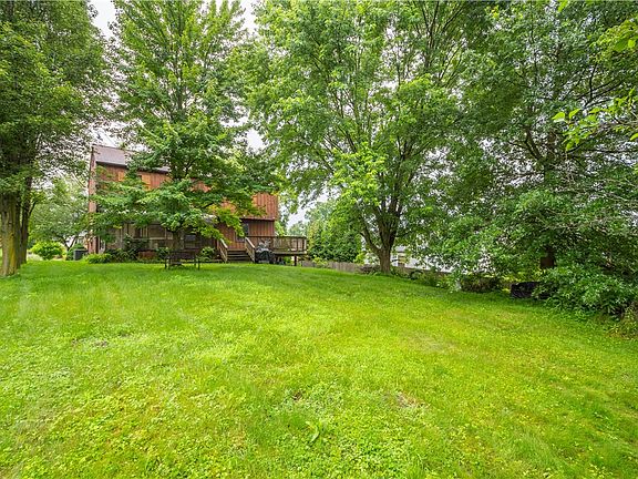 5th image of 3517 Countrywood Dr