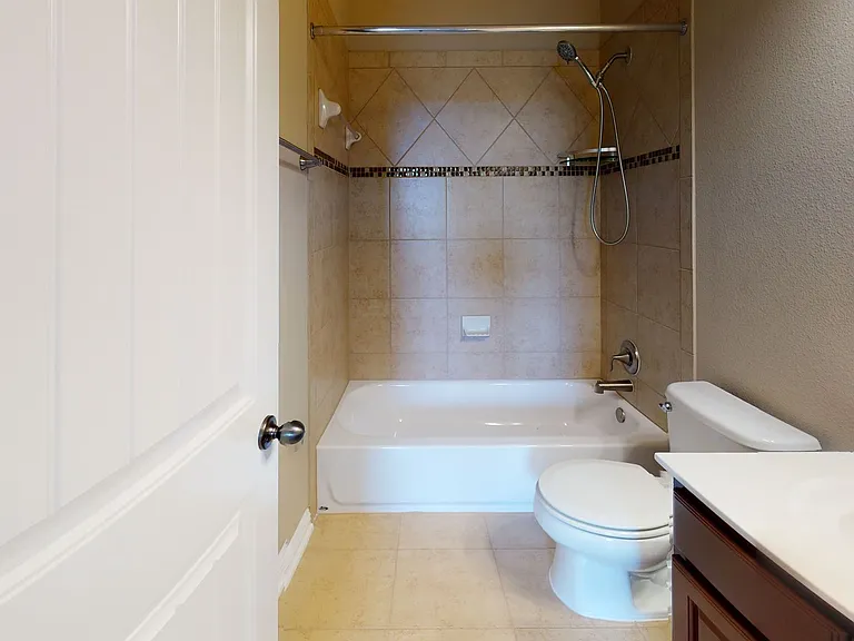 4209 Oldenburg Ln — Photo 21