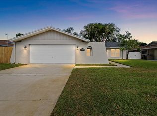 11079 Bella Loma Dr, Largo, FL 33774